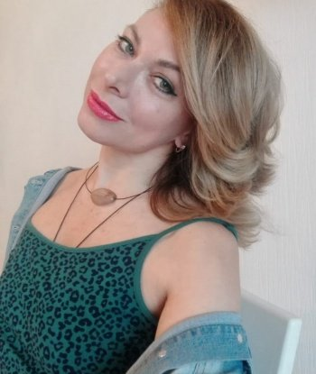 Я красива и страстна, и моя единственная цель - твое удовольствие. У меня есть все, чтобы сделать твои самые сокровенные фантазии реальностью. Разнообразие услуг, от классического секса до эротического массажа, позволят нам обоим насладиться незабываемым опытом. 💖
Фото в профиле - абсолютно реальны, я не люблю обманывать своих клиентов. Отзывы о моей работе только положительные, клиенты отмечают мою профессиональность и стиль. Я буду рада встрече с тобой в Москве, чтобы сделать твое пребывание в этом городе незабываемым. Не теряй время и давай воплотим твои самые смелые желания в жизнь! 😉🔥 Регина